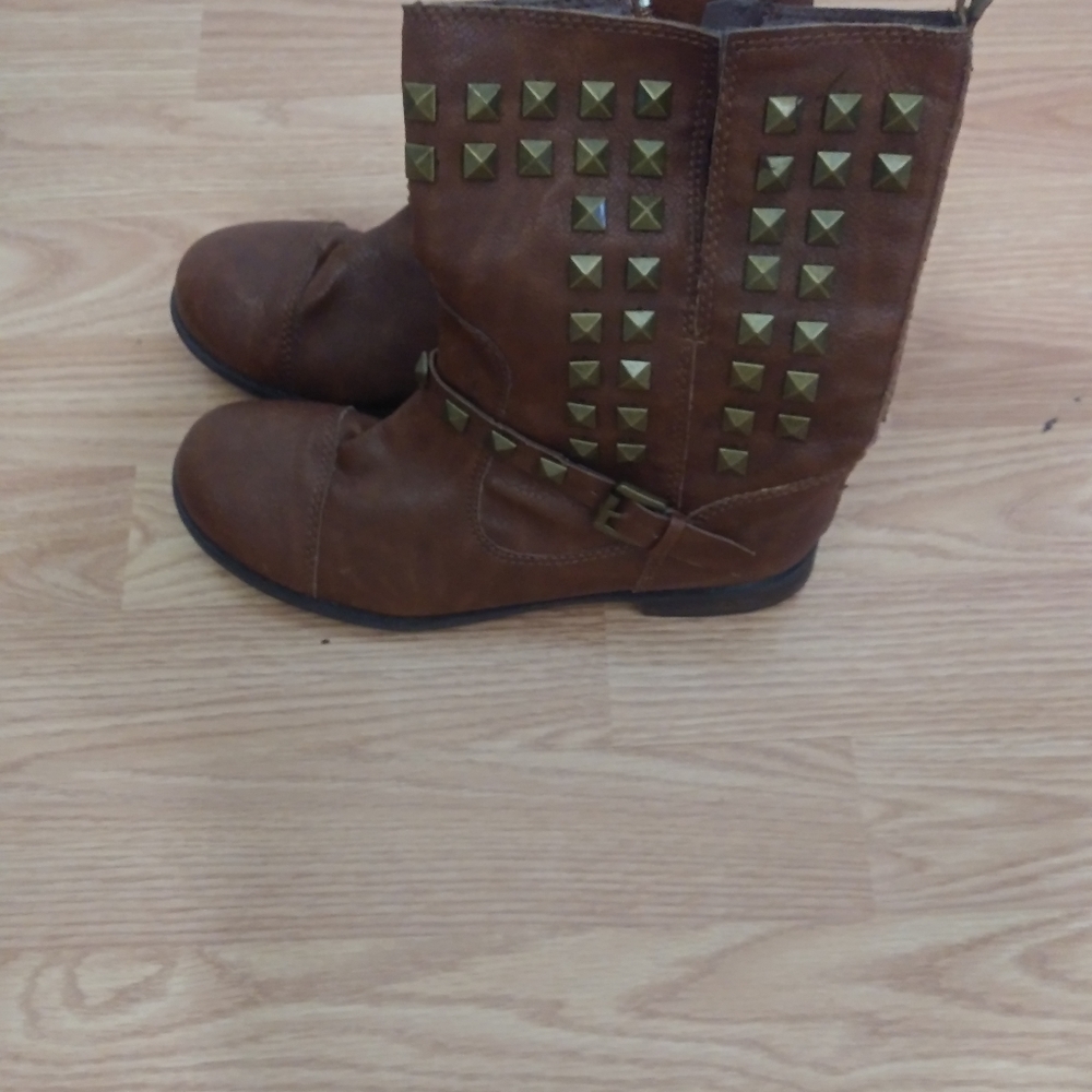 Rebel cowboy boots